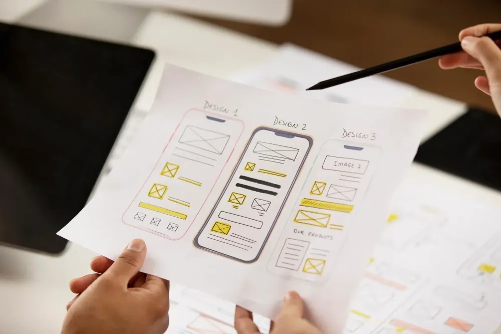 social media app architecture like Instagram